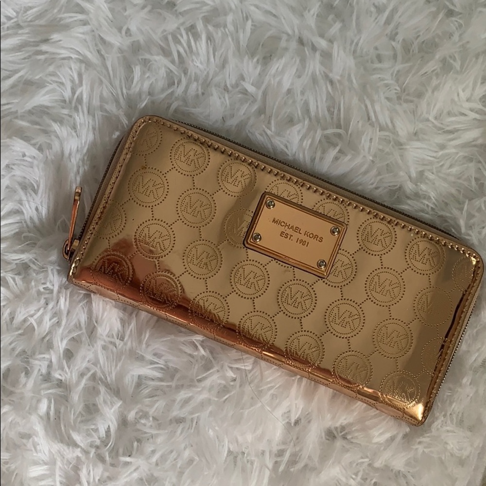 Michael Kors wallet